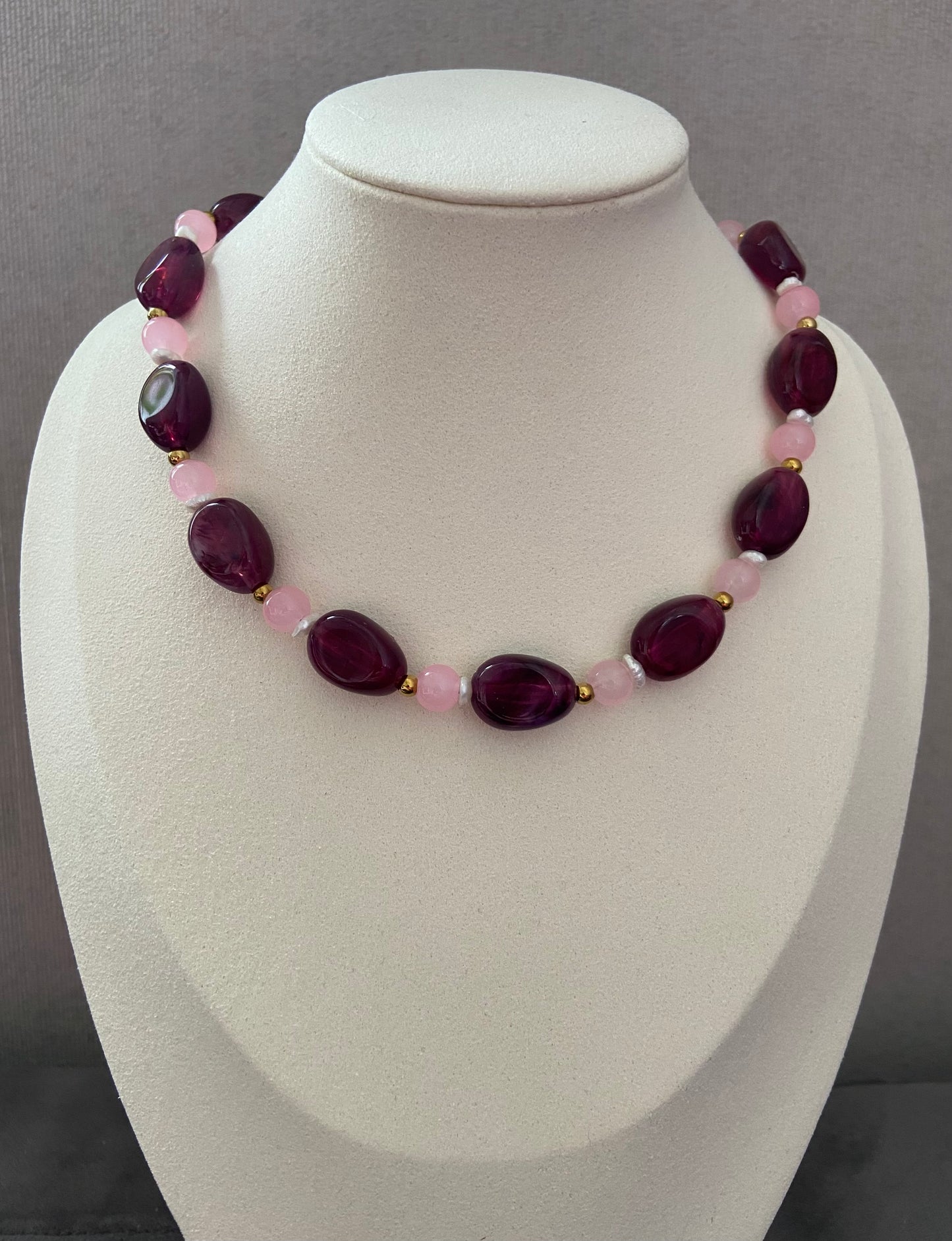 Bordeaux & Blush Kralenketting met Zoetwaterparels
