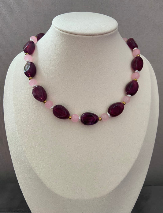 Bordeaux & Blush Kralenketting met Zoetwaterparels