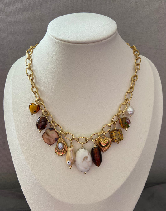 Bedelketting – Golden Charm Brown