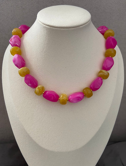 Pink Sunset – Handgemaakte Acryl Kralenketting
