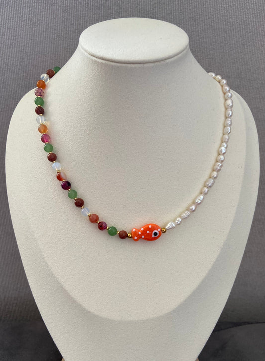 Pearl & Fish – Handgemaakte Kralenketting
