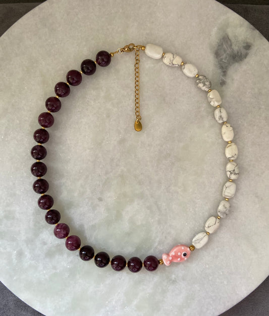 Bordeaux & Howliet Natuurstenen Ketting