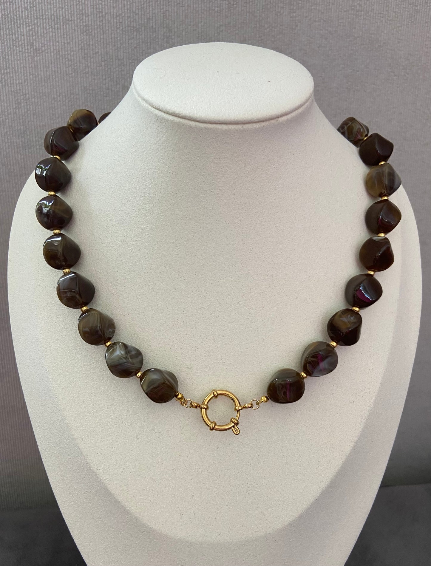 Bruine Smokey Marble Acryl Kralenketting