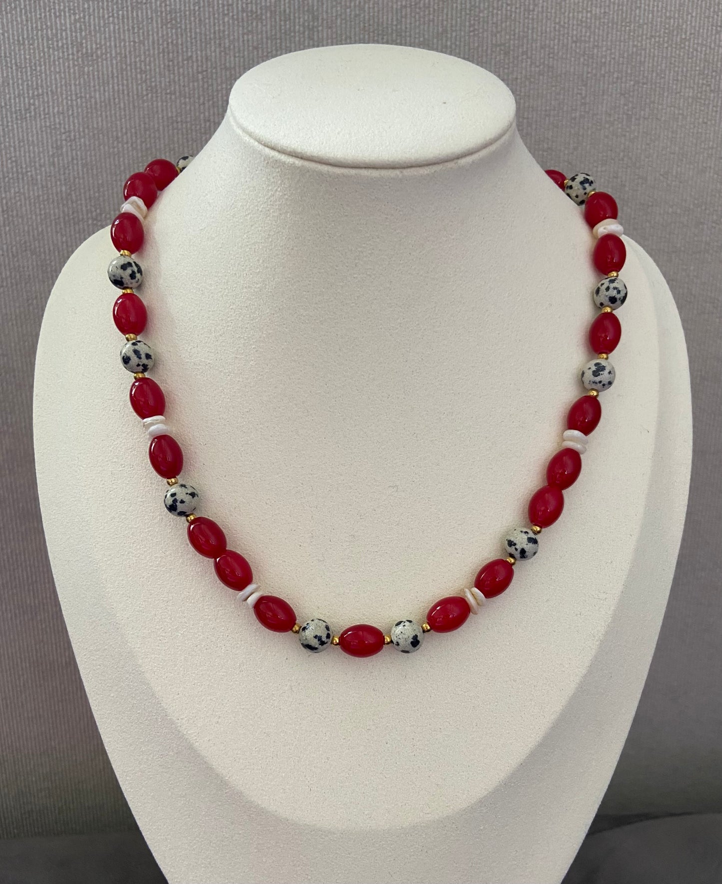 Cherry Blossom – Glaskralen, Natuursteen & Schelpkralen Ketting